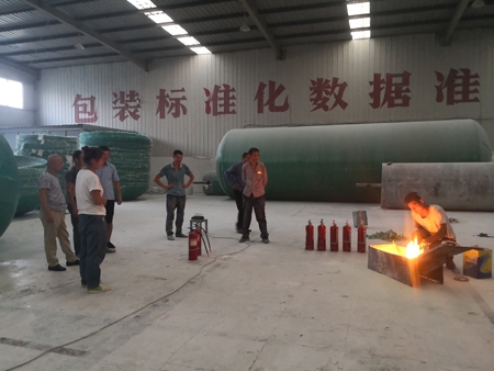 玻璃鋼化糞池廠家威爾森消防演習